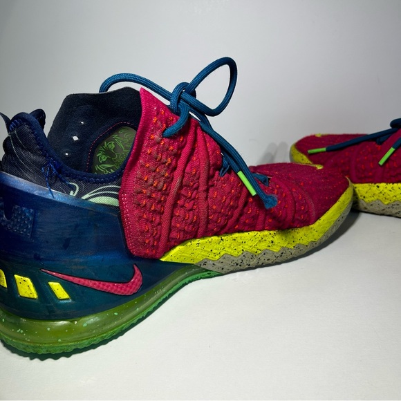 Nike LeBron XVIII 18 Men's Size 11.5 (DB8148-600) "Los Angeles By Night" Used - Picture 8 of 11